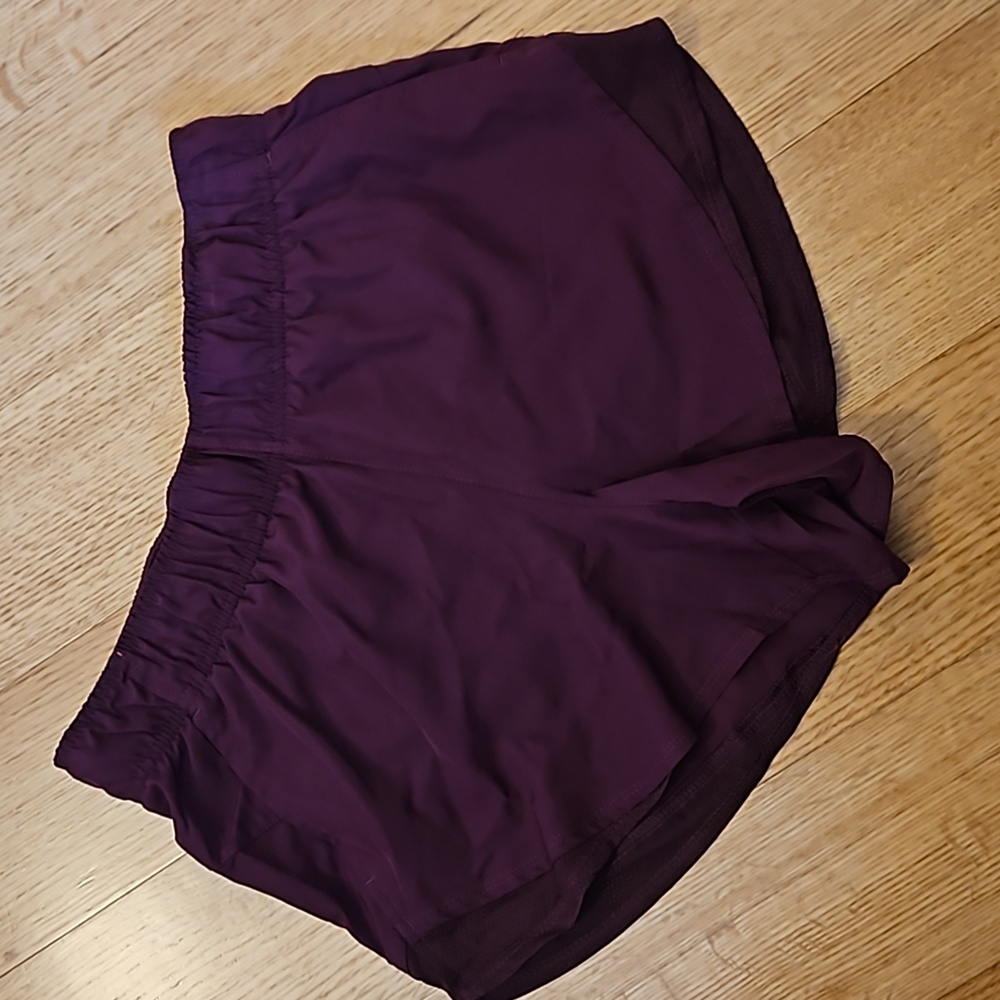 💋 3/$10 Burgundy Running Shorts